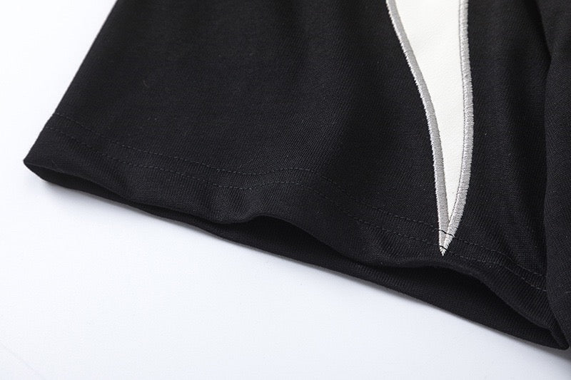 T-shirt Enframed