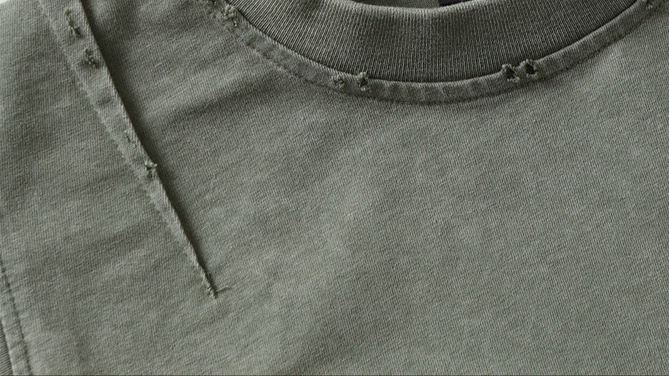 T-shirt Demonized Vert pâle