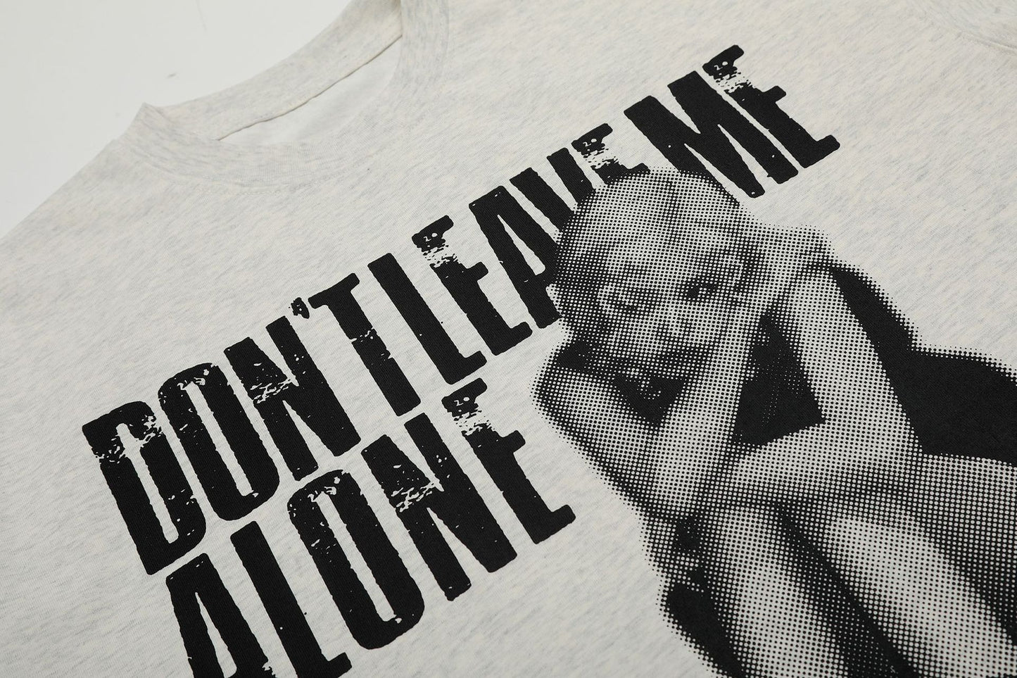 T-shirt Lonely