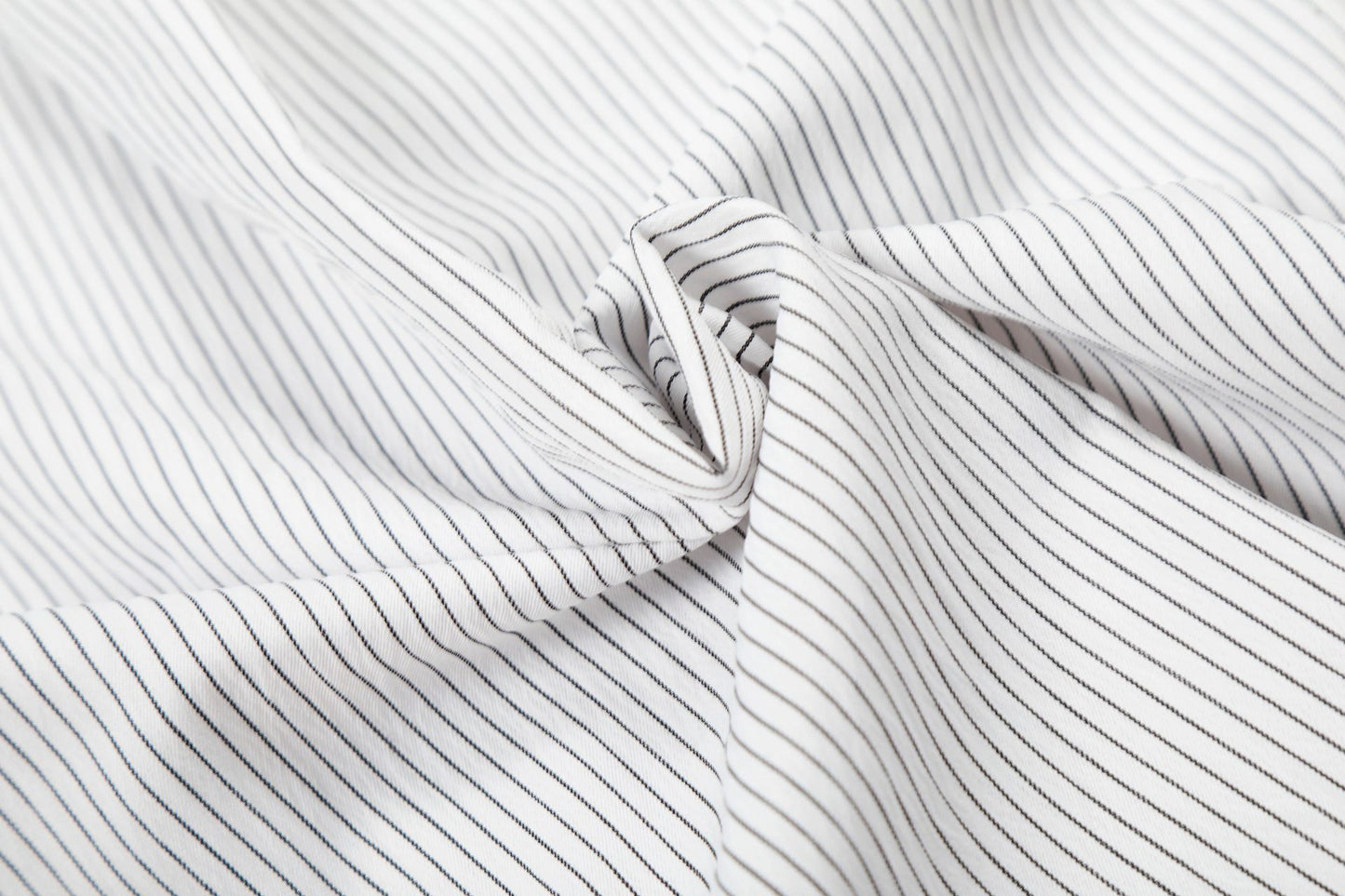 Chemise Enframed
