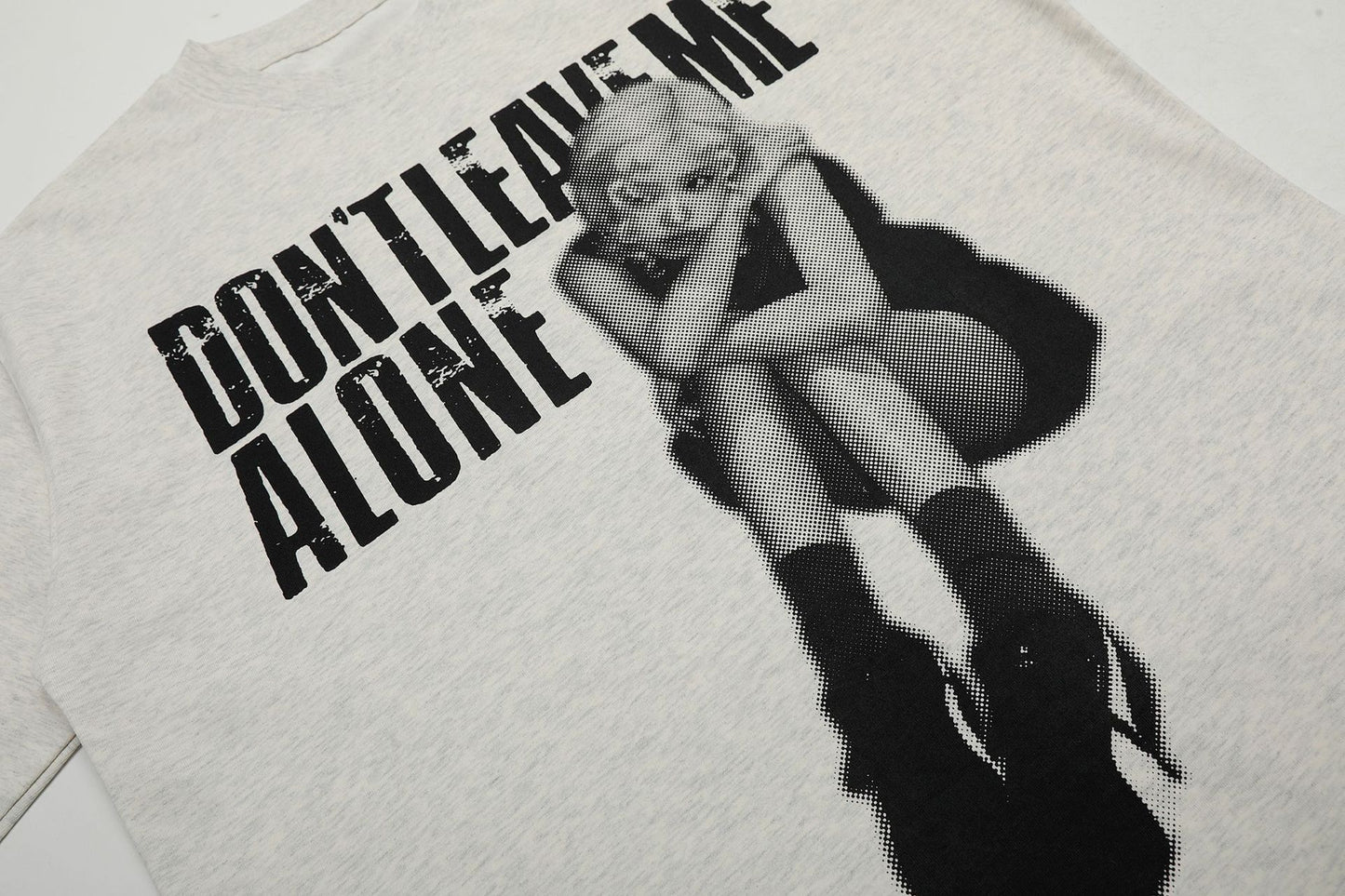 T-shirt Lonely
