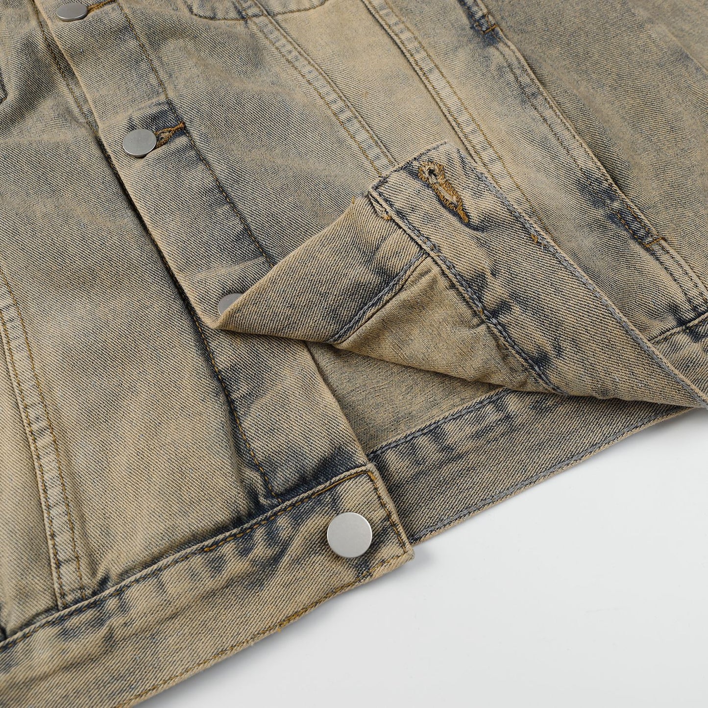 Jacket Vintaged Distressed Denim